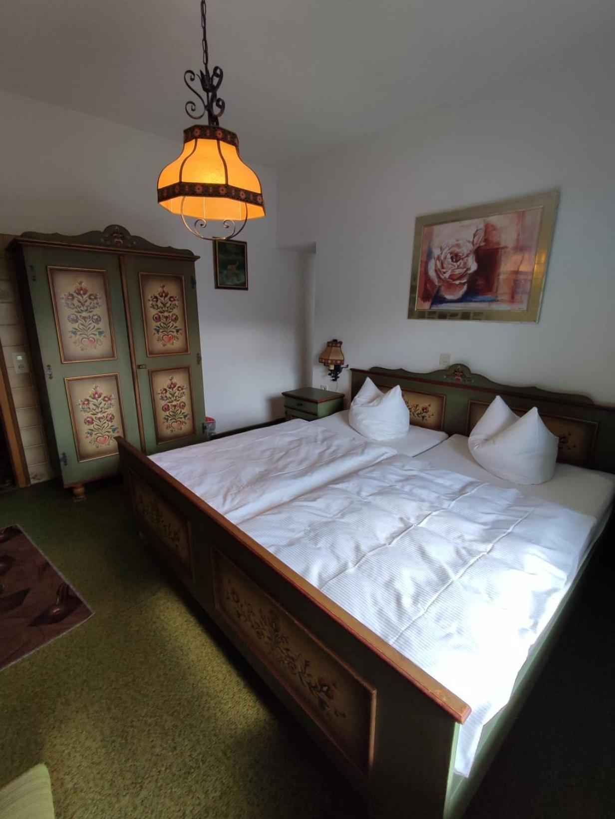 Hotel-Restaurant Burg-Ramstein Kordel Экстерьер фото