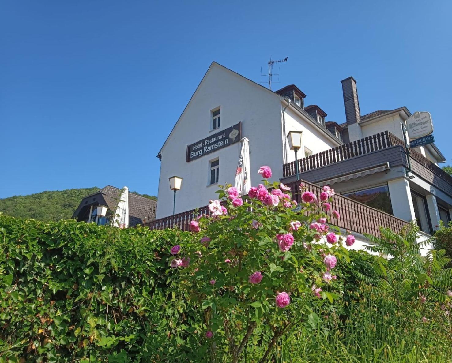 Hotel-Restaurant Burg-Ramstein Kordel Экстерьер фото